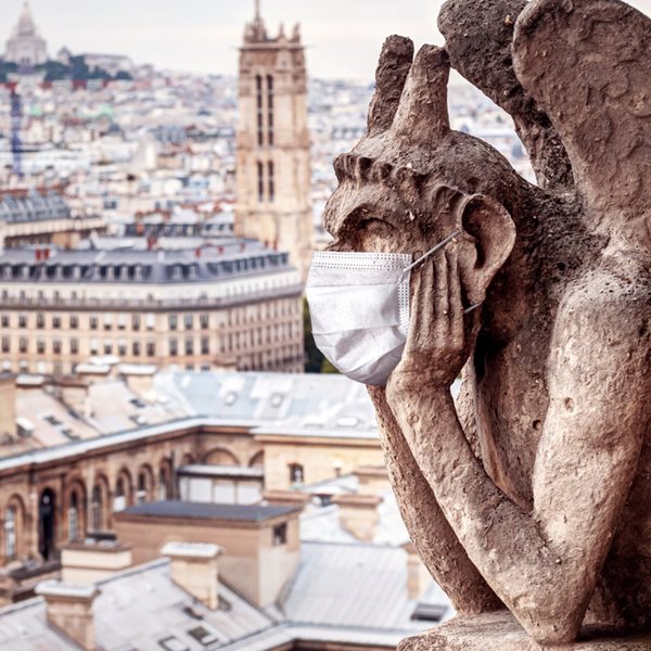 Περισσότερη ναυτία, λιγότερος βήχας: Τα νέα συμπτώματα του κορονοϊού