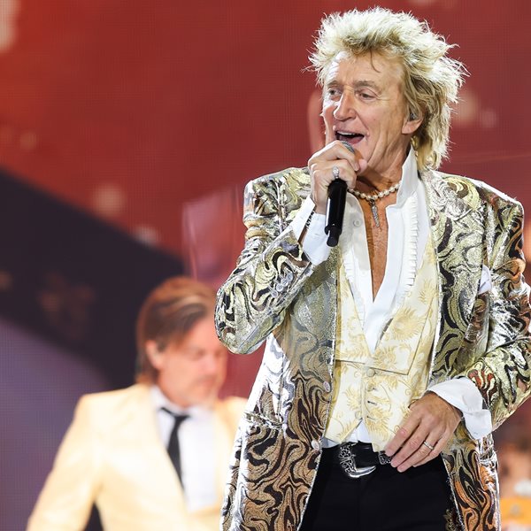 6 πράγματα που μάλλον δε γνωρίζεις για τον Sir Rod Stewart