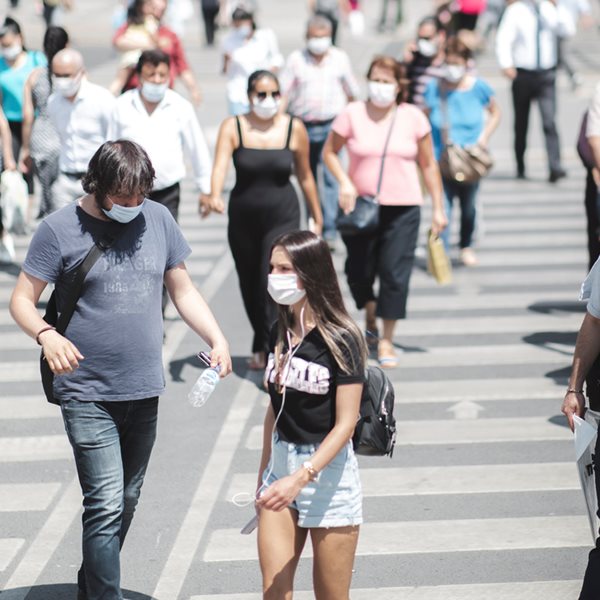 Η διαχείριση της μετάλλαξης Δέλτα