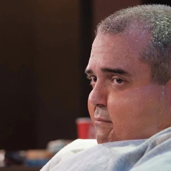 O Πυγμαλίων Δαδακαρίδης μεταμορφώθηκε για τον ρόλο του στη 'Φάλαινα'