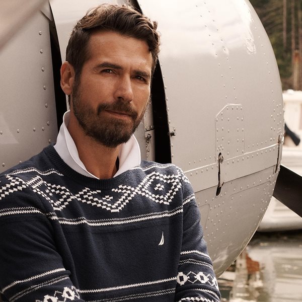 #SeasonFavorites: Το ξεχωριστό πουλόβερ που θα σε ζεστάνει τα φετινά Χριστούγεννα
