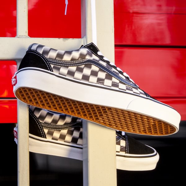 Η Vans "θολώνει τα νερά" με τη νέα της σκακιέρα