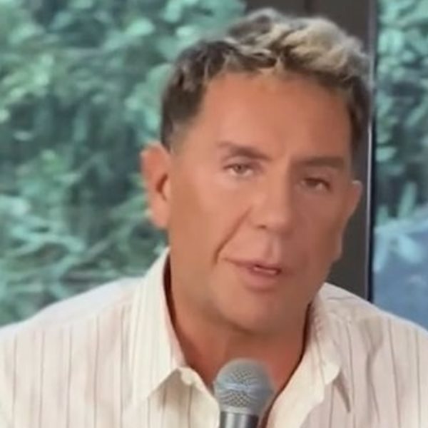 O Γιώργος Μαζωνάκης έκανε βίντεο για τη νοσηλεία του στο Δρομοκαΐτειο