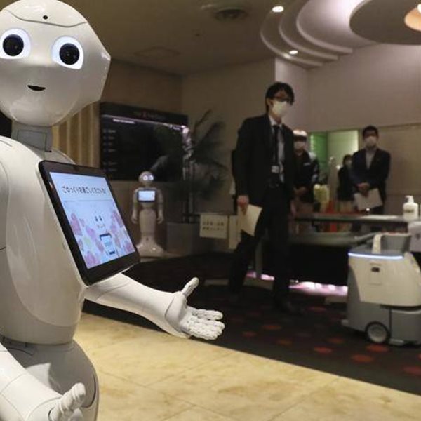 Ρομπότ υποδέχονται ασθενείς με κορονοϊό στην Ιαπωνία