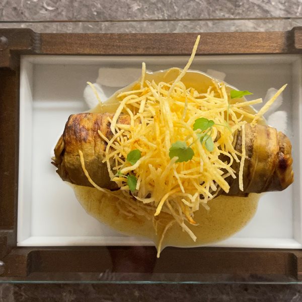 Μία γαστρονομική εμπειρία με αρχή αλλά χωρίς τέλος στη Σαντορίνη