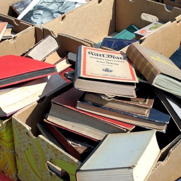 Ποιοι είναι όλοι αυτοί που σνομπάρουν τα βιβλία;