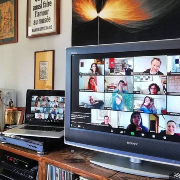 11 Έλληνες σκηνοθέτες γυρίζουν μικρού μήκους ταινίες στα σπίτια τους