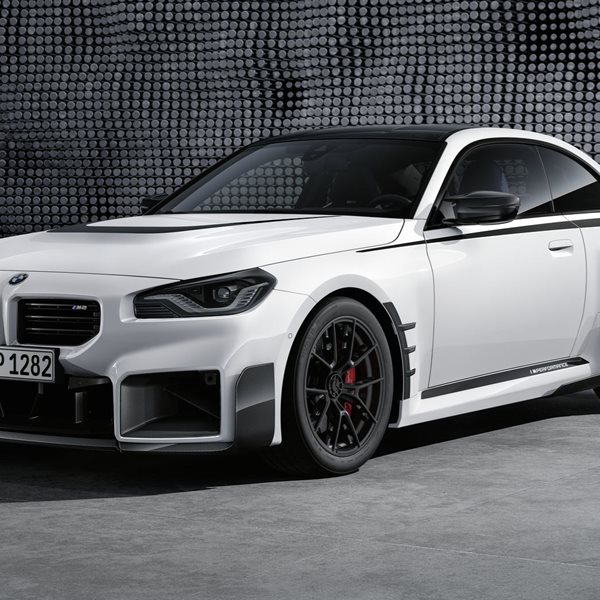 Τα extra αγωνιστικά καλούδια της νέας BMW M2