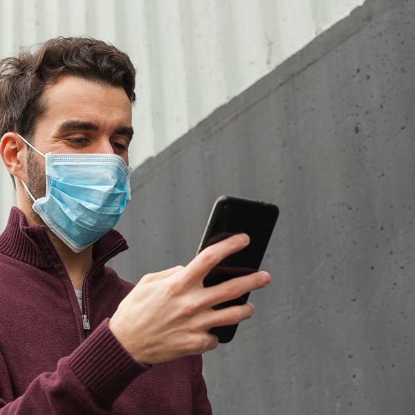 To Face ID του iPhone θα αναγνωρίζει και πρόσωπα με μάσκες