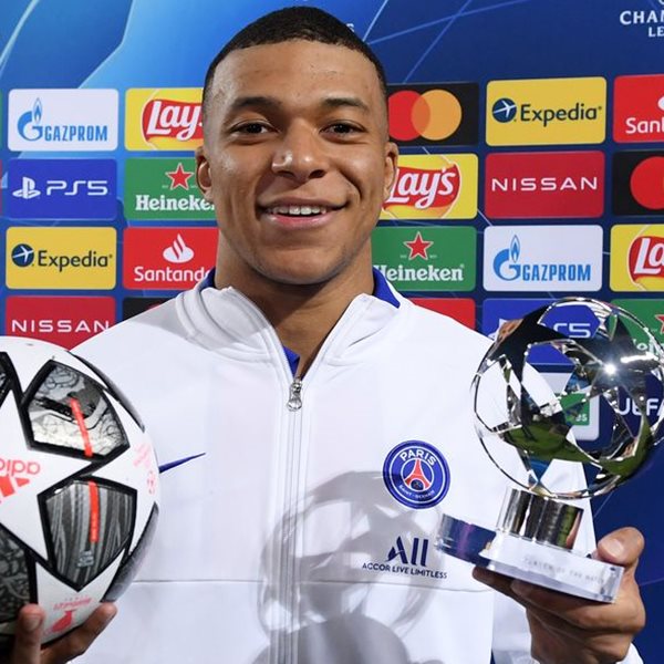 Ο Kylian Mbappé μιλά άψογα ισπανικά
