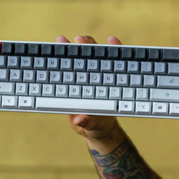 Τα πληκτρολόγια θα αποκτήσουν ένα νέο κουμπί