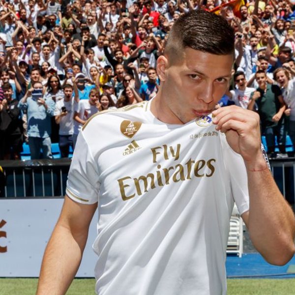 Η Ρεάλ αγοράζει τα πάντα