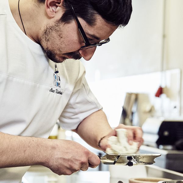 O Senios μεταμορφώνεται σε Καφενείον ΣΙ ΤΙ ΣΙ