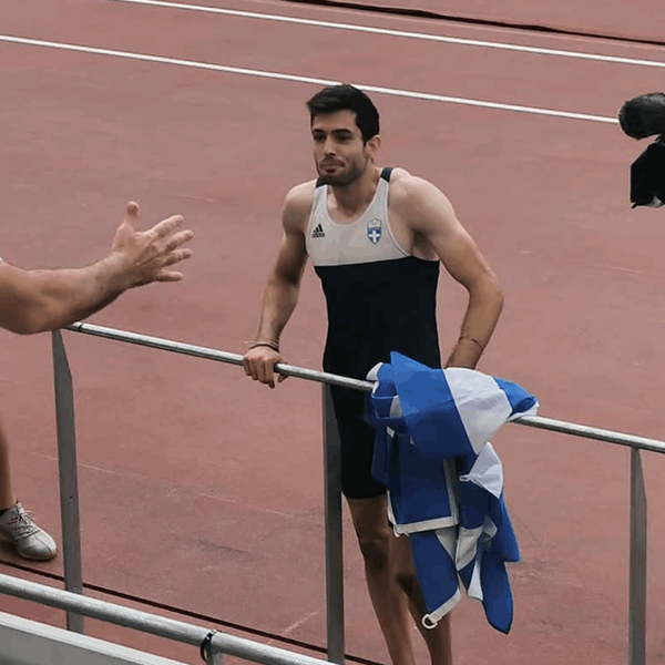 Ο Μίλτος Τεντόγλου χρυσός Ολυμπιονίκης στο άλμα εις μήκος