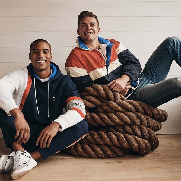 Πώς θα κάνεις πιο περιπετειώδες το στυλ σου αυτές τις γιορτές