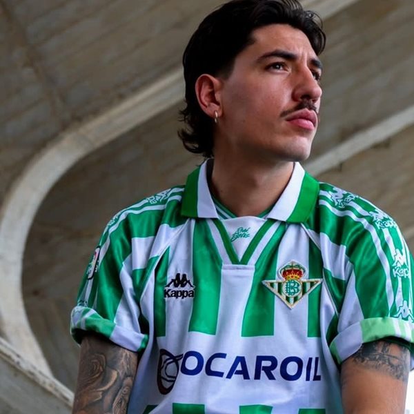 Τα ποδοσφαιρικά '90s φοριούνται ακόμη