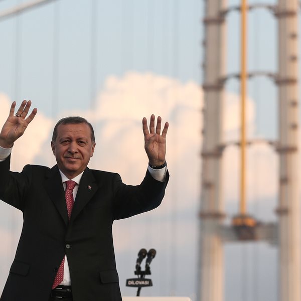 Η γαλάζια παρτίδα του Recep Tayyip Erdoğan