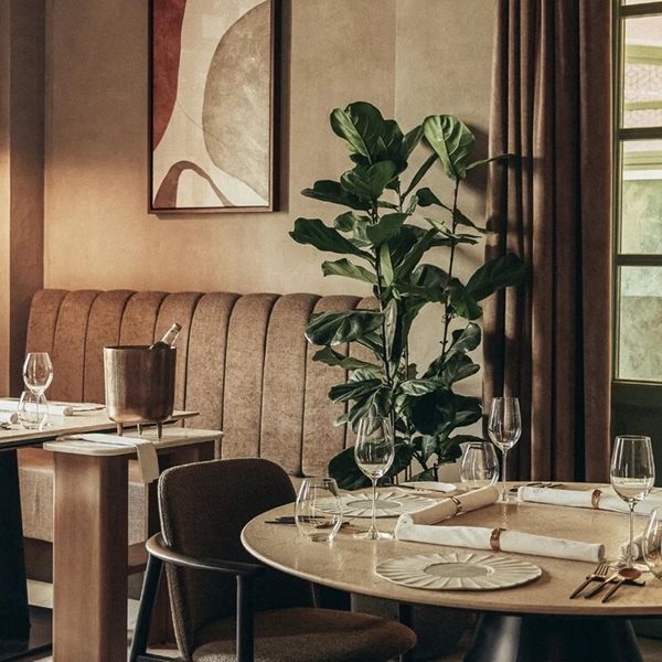 Γαστρονομικές εμπειρίες και δείπνο Αγίου Βαλεντίνου στο Makris Athens by Domes