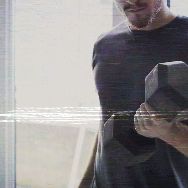 3 ασκήσεις με αλτήρες για καλογυμνασμένα χέρια