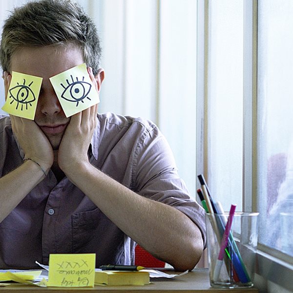 Δημόσιος υπάλληλος έκανε "κοπάνα" απ' τη δουλειά για 6 χρόνια -Τον βρήκαν όταν αποφάσισαν να τον βραβεύσουν