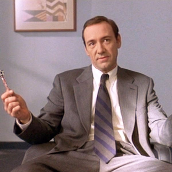 Στο ντοκιμαντέρ Spacey Unmasked θα δούμε την άνοδο και την πτώση του Kevin Spacey