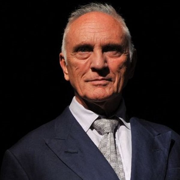 Πέθανε ο θρυλικός ηθοποιός Terence Stamp