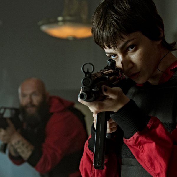 8 σειρές που αναγεννήθηκαν στο Netflix