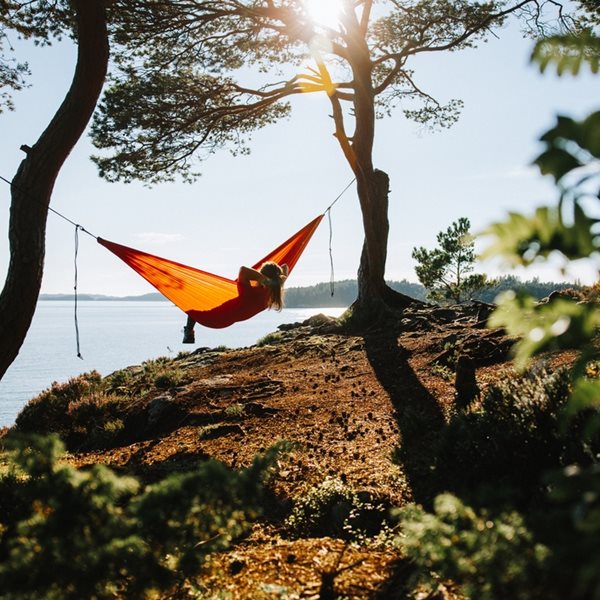 Πώς να περάσεις τέλεια το καλοκαίρι σου χωρίς να χαλάσεις μια περιουσία