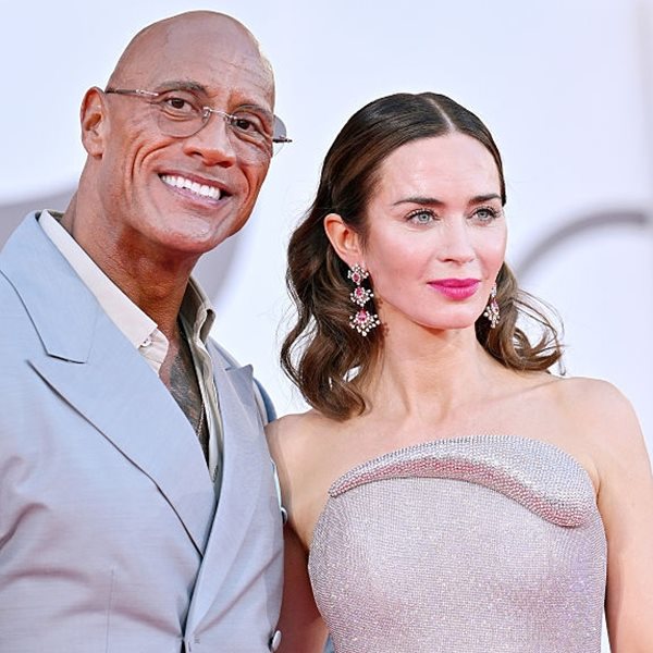 O The Rock έχασε 30 κιλά και το ίντερνετ παραληρεί