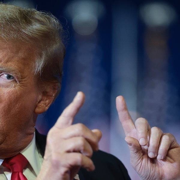 Πώς ο Donald Trump έγινε ο εφιάλτης των κορυφαίων Αμερικανών CEOs