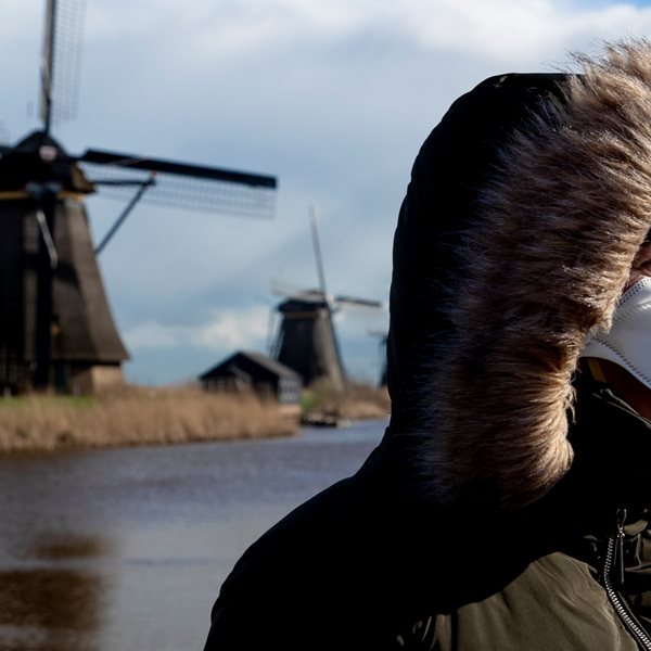 Κορονοϊός, το άμεσο μέλλον μίας πρωτόγνωρης απειλής