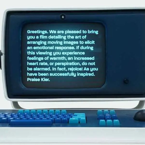 O υπολογιστής από τη σειρά Severance εμφανίστηκε στο Apple Store