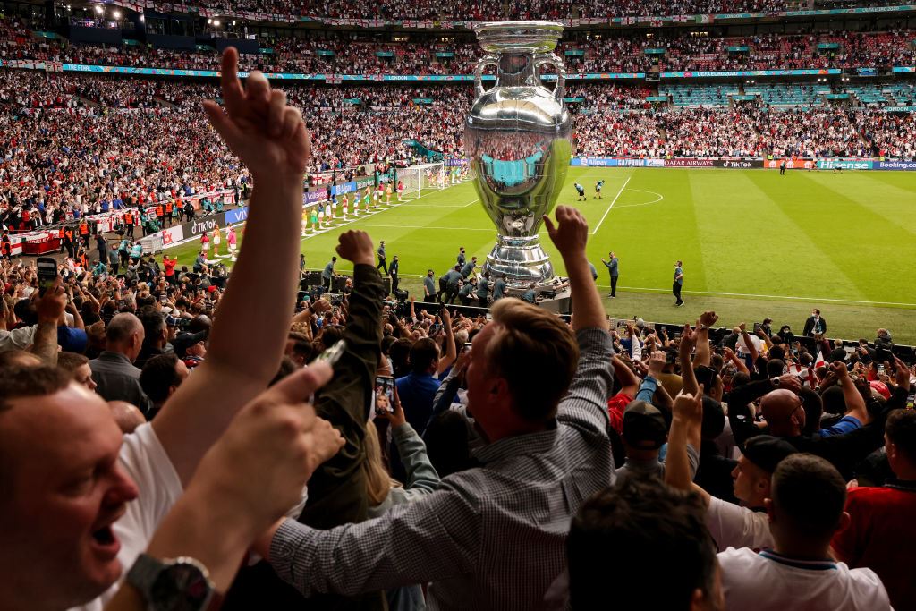 Ο ΠΟΥ ανησυχεί για τις συνέπειες του τελικού του Euro