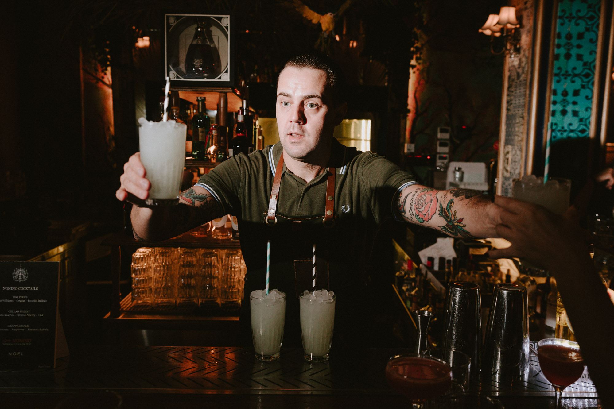 Ο Simone Caporale πιστεύει ότι τα μπαρ μπορούν να σώσουν τον κόσμο