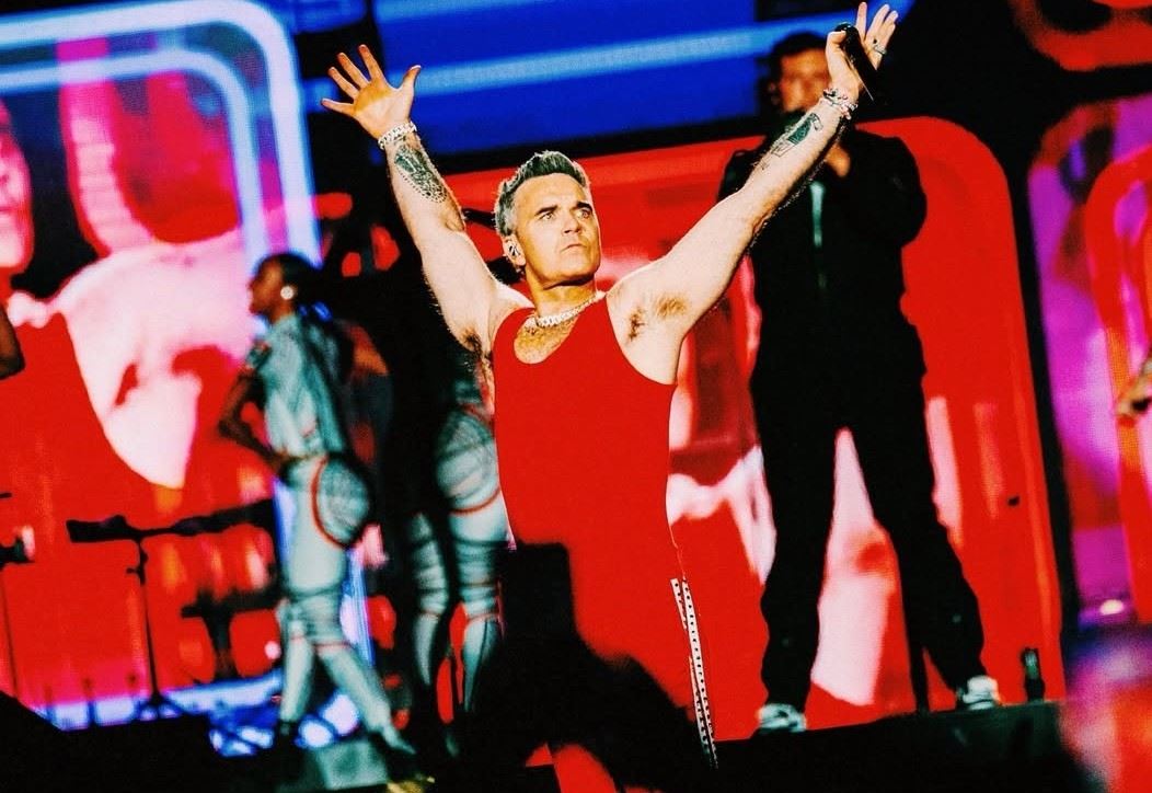 Μερικές σκέψεις για το σόου που έκανε ο Robbie Williams, ο τρομερός στο Καλλιμάρμαρο