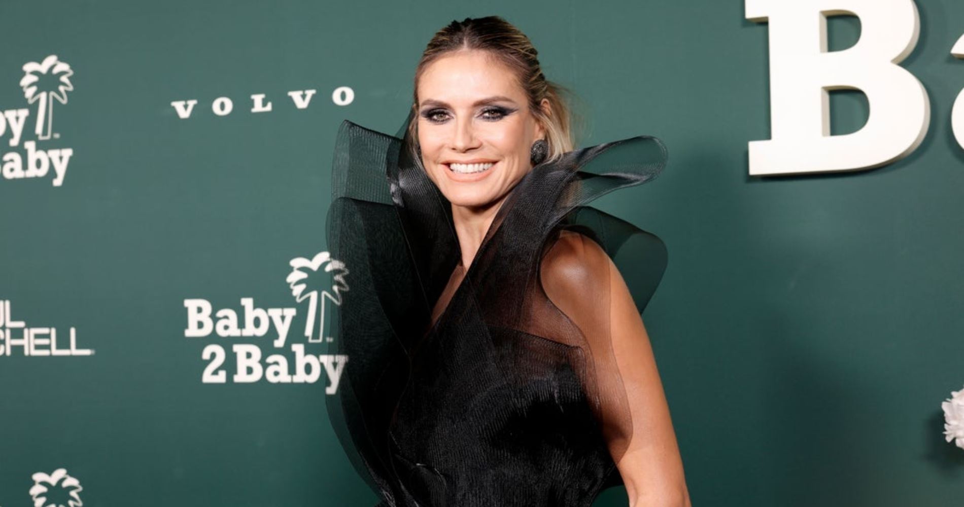 Τα καυτά Χριστούγεννα της Heidi Klum στην Καραϊβική