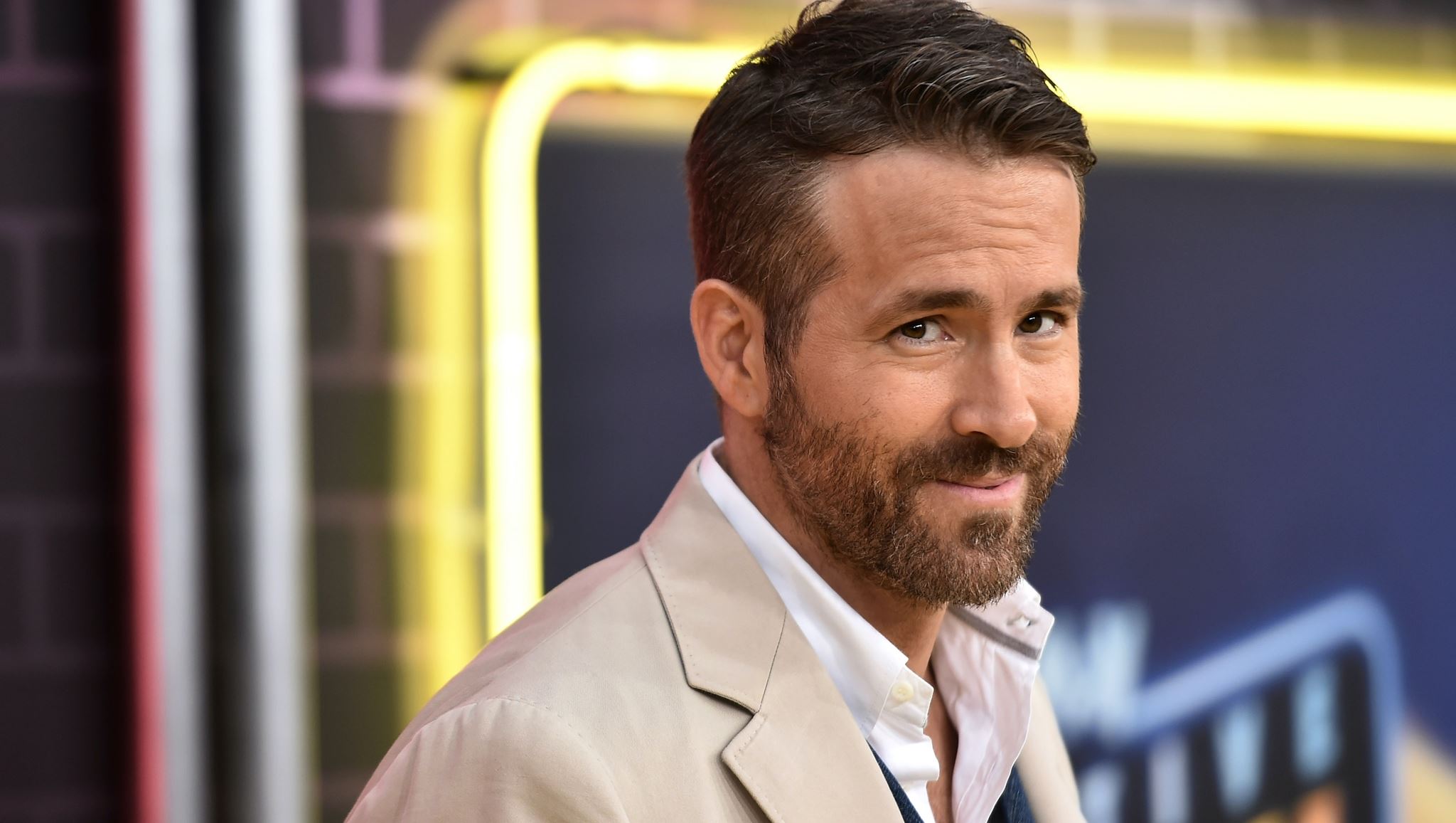 O Ryan Reynolds πέρα από τον Deadpool