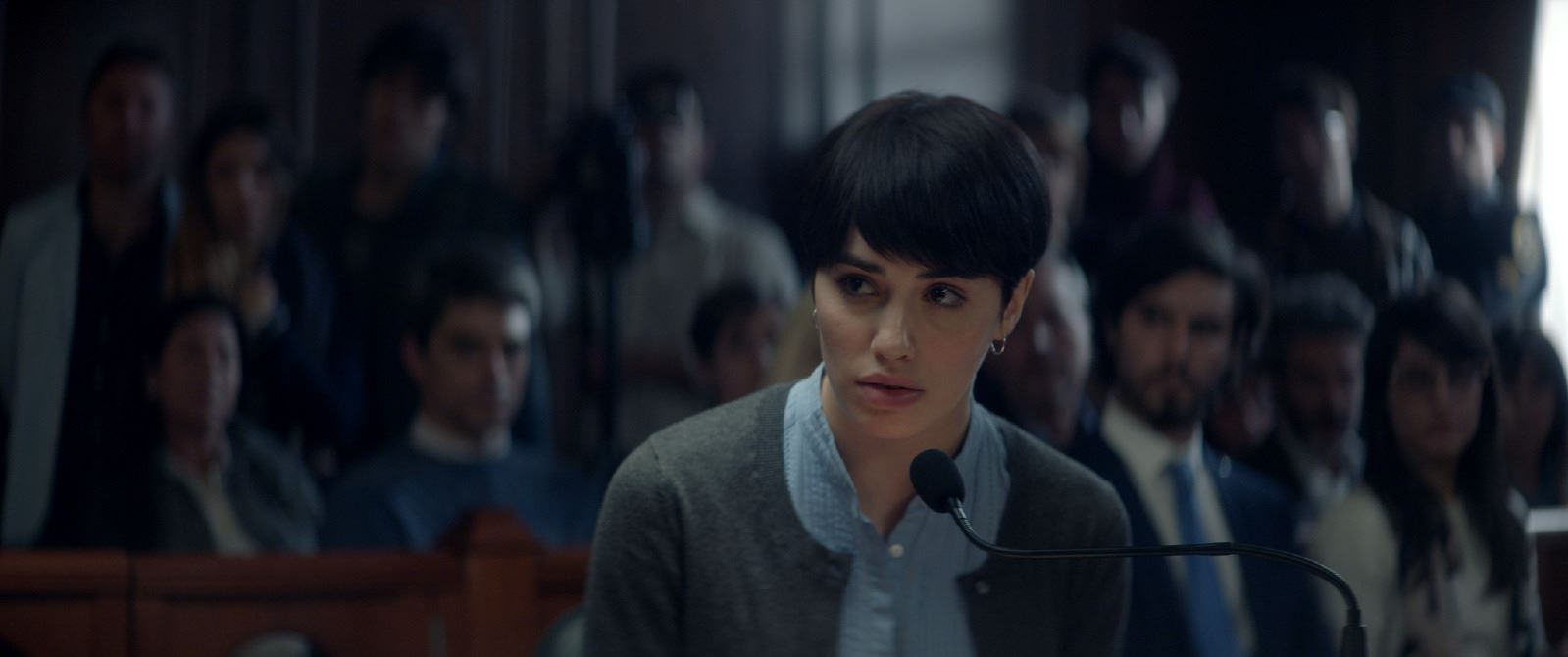 "Η Κατηγορούμενη" είναι ένα σύγχρονο δικαστικό δράμα για την επίδραση των ΜΜΕ