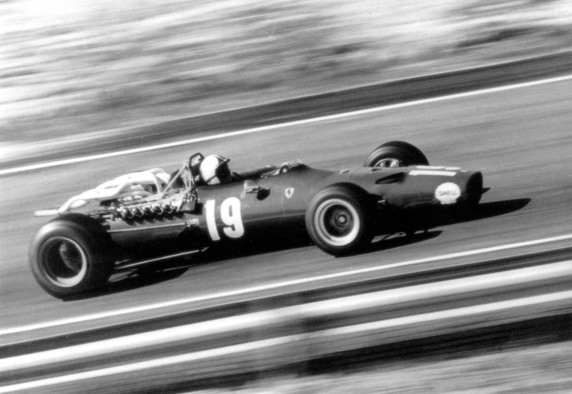 Πώς ζωντανεύεις κινητήρα V12 από μονοθέσιο Ferrari του 1967