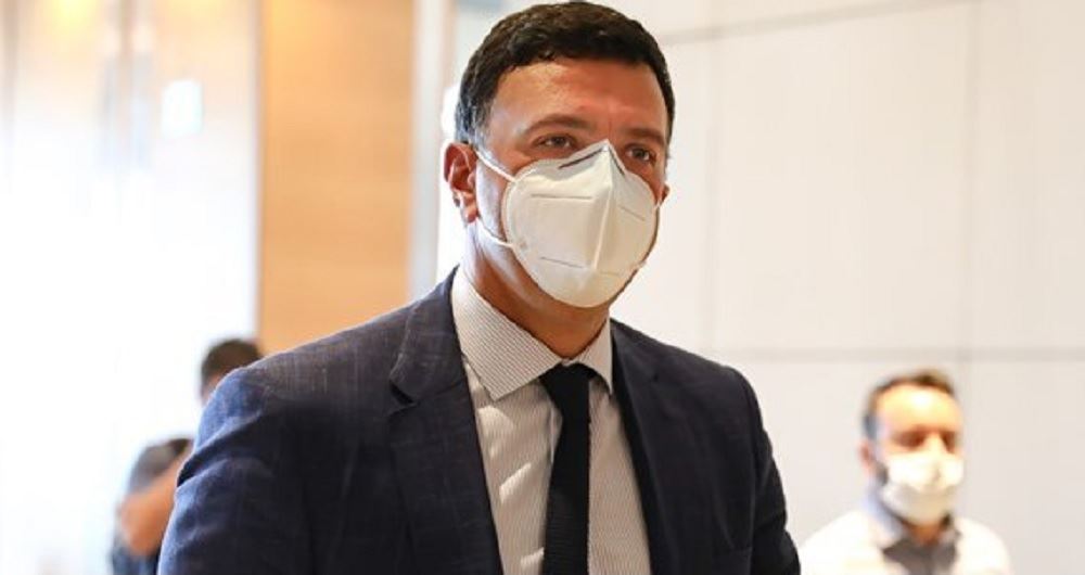 Στα 36 έτη ο μέσος όρος ηλικίας όσων έχουν νοσήσει από κορονοϊό τον Αύγουστο