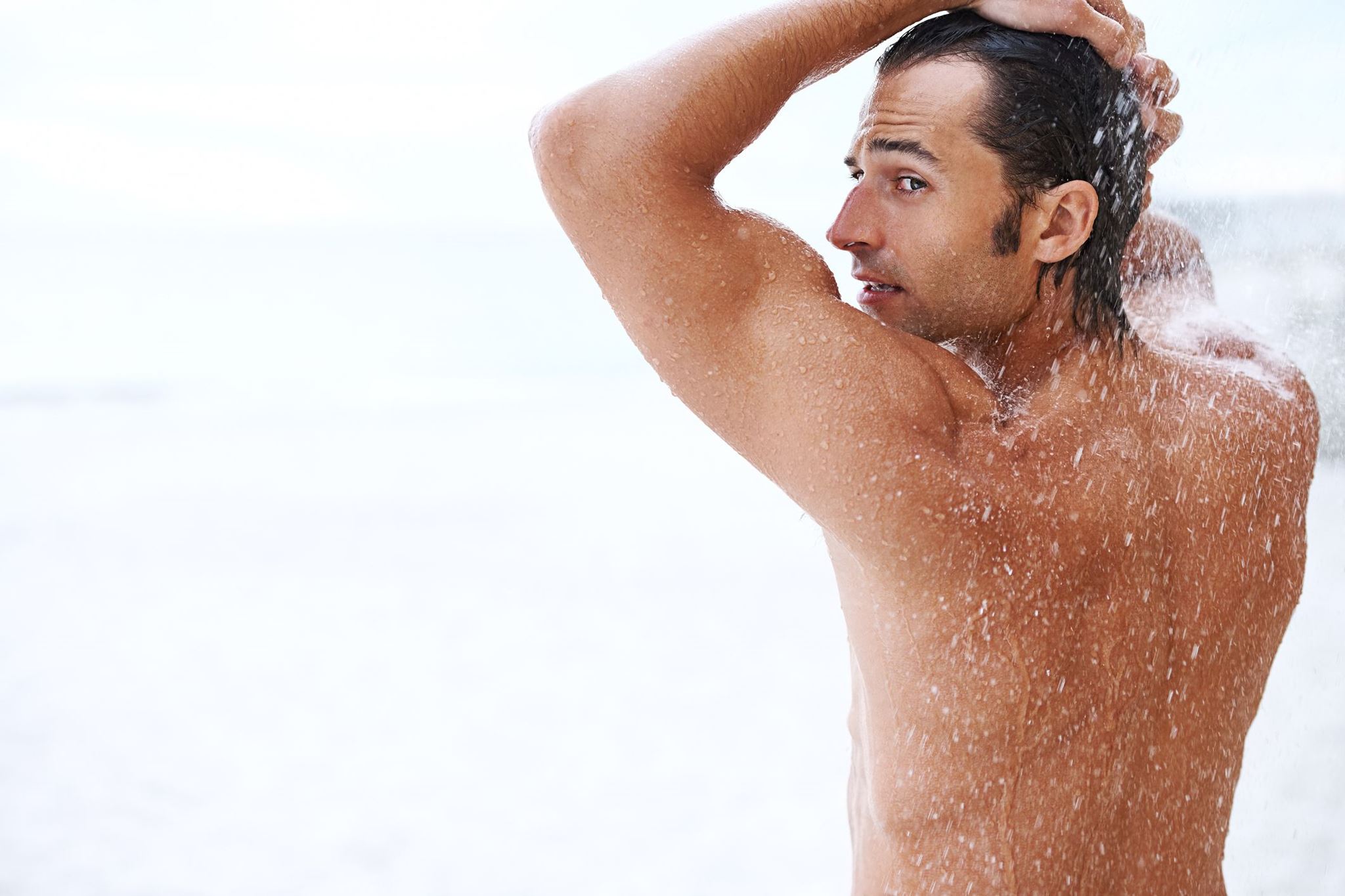 Πώς θα βελτιώσεις το δέρμα σου αλλάζοντας λίγο τον τρόπο που κάνεις ντους