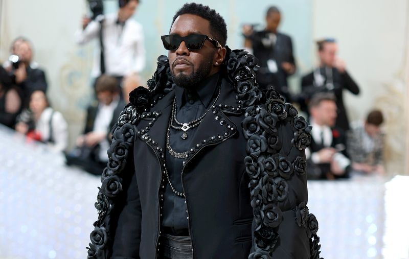Η πρώτη αντίδραση του Puff Daddy μετά τη δημοσιοποίηση βίντεο στο οποίο κακοποιεί την πρώην σύντροφό του