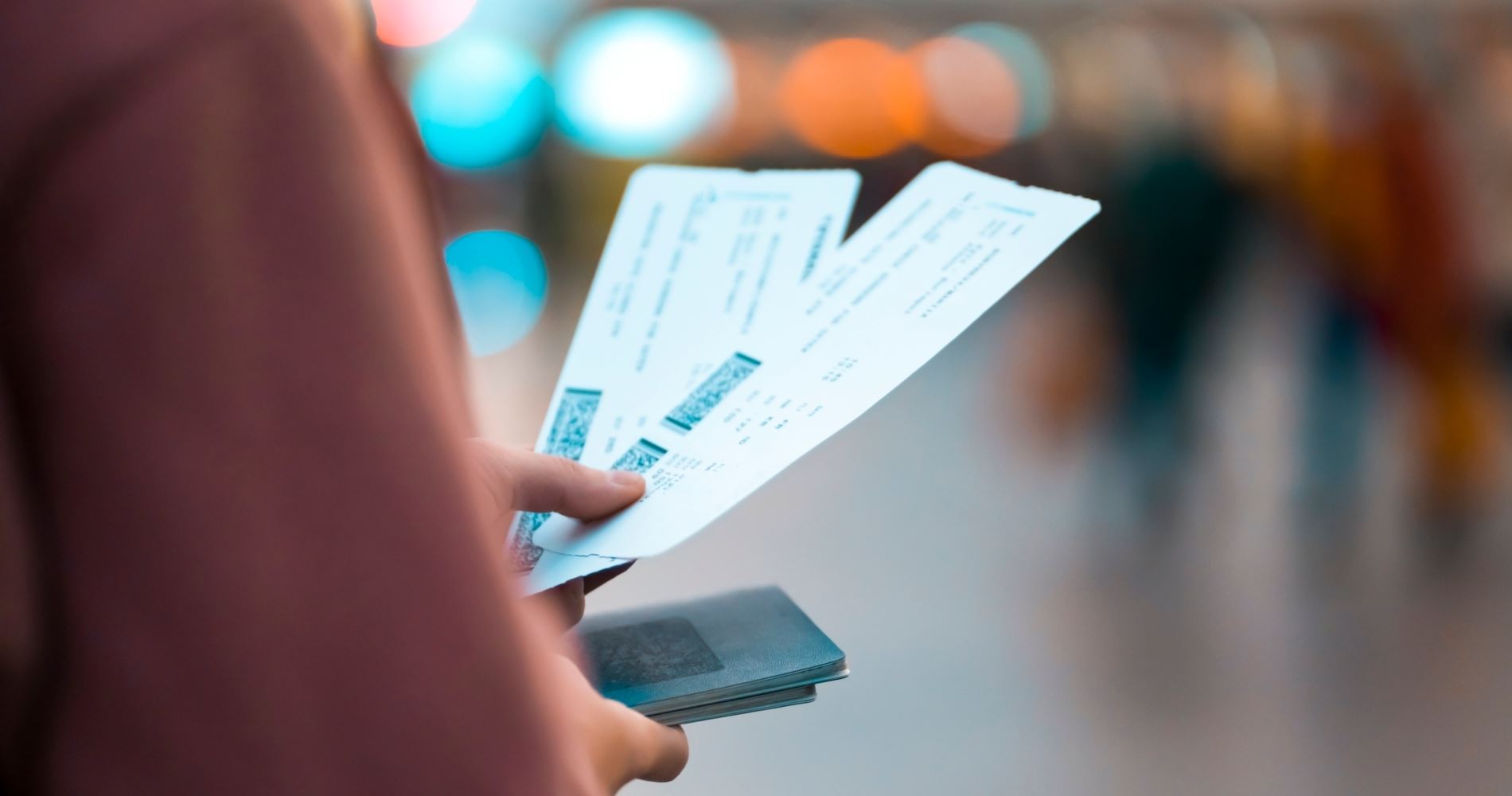 Οι παράγοντες που καθορίζουν τις τιμές των αεροπορικών εισιτηρίων