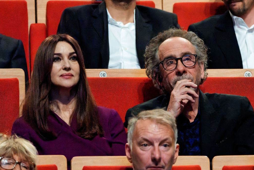 Η Monica Bellucci αποθέωσε τον Tim Burton