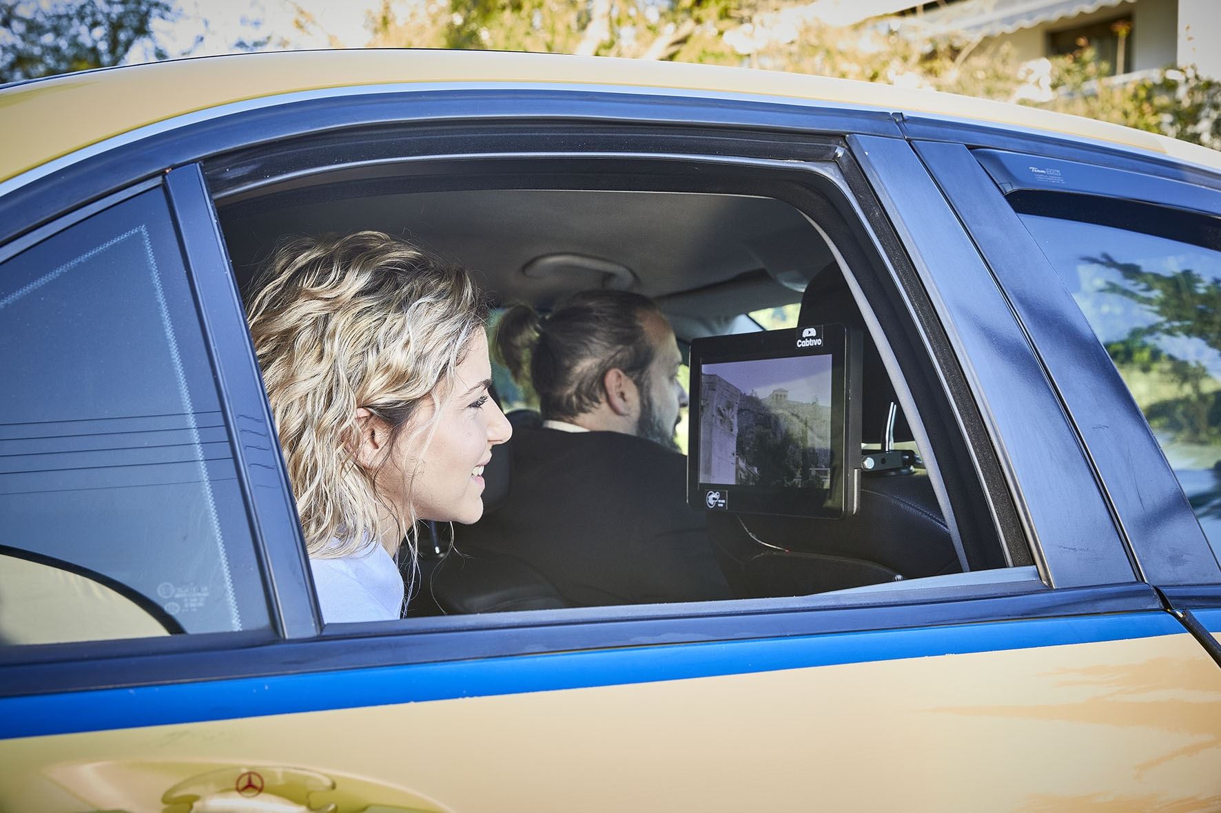 Οι ψηφιακές οθόνες της Cabtivo είναι πλέον σε πλήρη λειτουργία