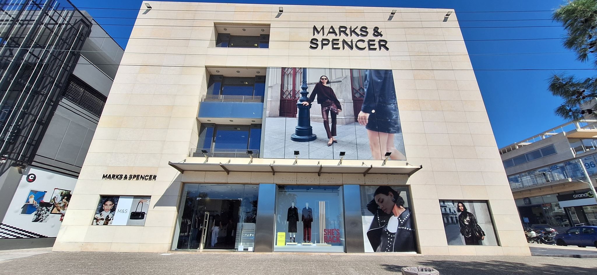 Η Marks & Spencer αναβαθμίζει την εμπειρία στα καταστήματά της στην Ελλάδα με στοχευμένες επενδύσεις υψηλής αισθητικής