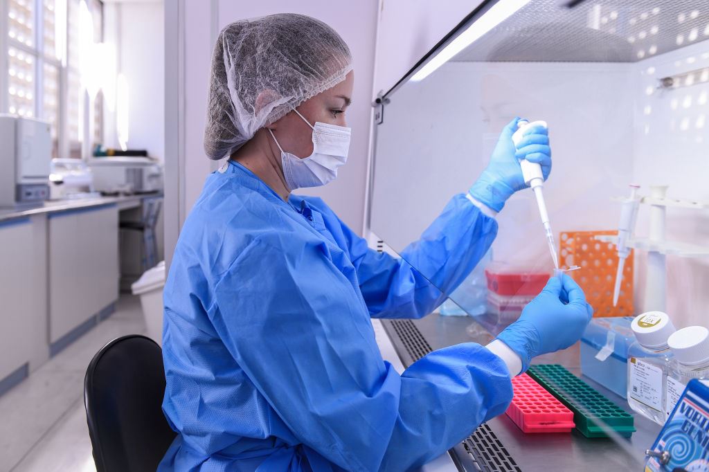 6 ερωτήσεις και απαντήσεις της Pfizer για το εμβόλιο κατά του κορονοϊού