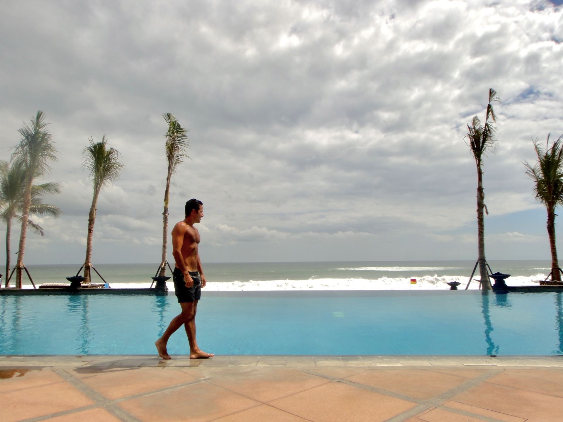 SUITE 2025: Ο Αλέξανδρος Χριστόπουλος παρουσιάζει το πιο ατμοσφαιρικό του soundtrack