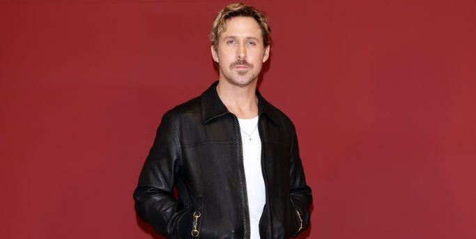 Αντιγράφοντας το μαύρο δερμάτινο jacket του Ryan Gosling