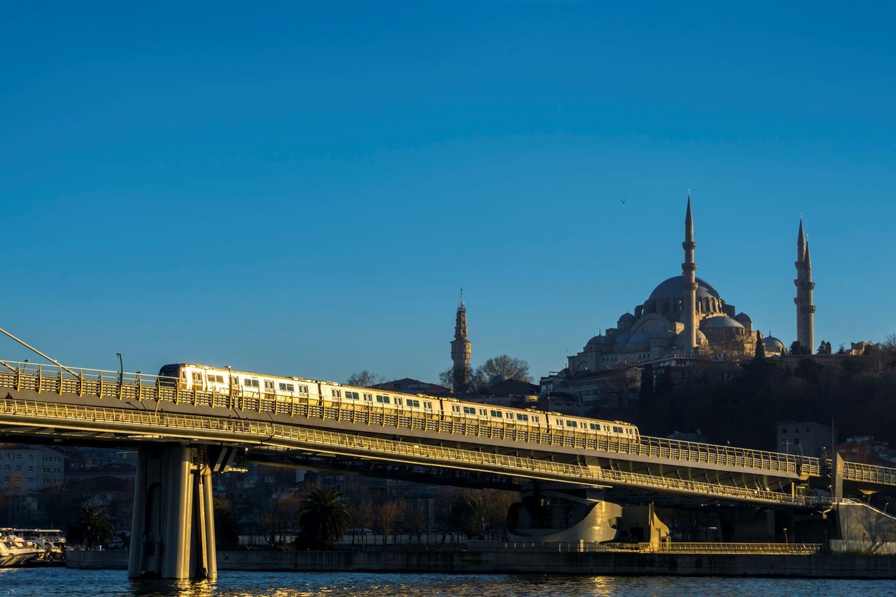 Στην Κωνσταντινούπολη πληρώνουν εισιτήριο στο μετρό με σκουπίδια